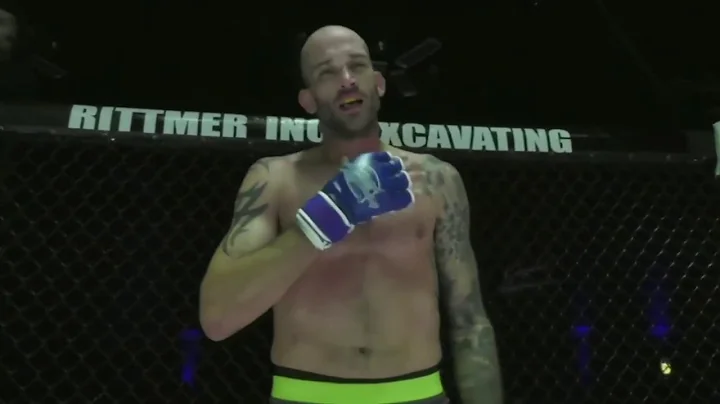 Dante Schiro VS Victor Moreno - STOP CALLED IN ROU...