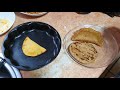 Tortillas y empanadas de verde.