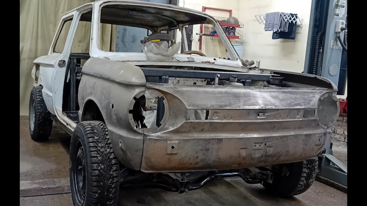 ZAZ 968 on a six-wheeler - YouTube