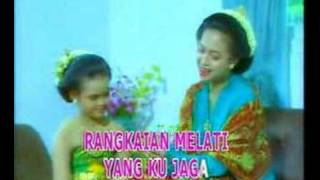 Rangkaian Melati -- Sundari Soekotjo - Intan Soekotjo