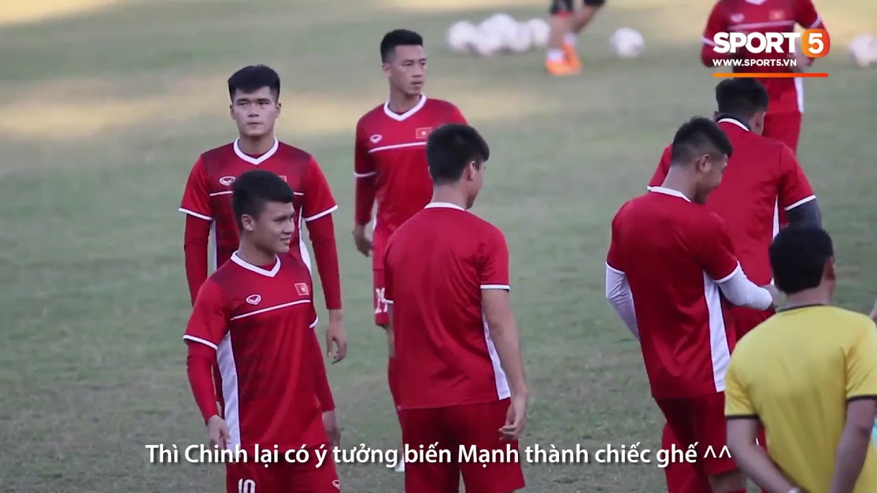  Hà Đức Chinh bắt nạt Duy Mạnh tại Lào