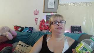 #Krispy #Kreme Doughnuts & Mini Crullers Taste Test Review 🍩