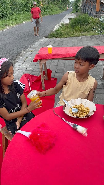 SINTA DI KASIH MINUM SAMA RAMA