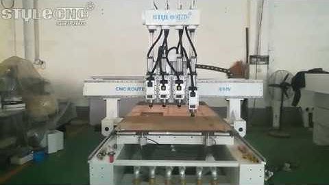 S1-IV Cabinet Door CNC Router with 4 Spindles