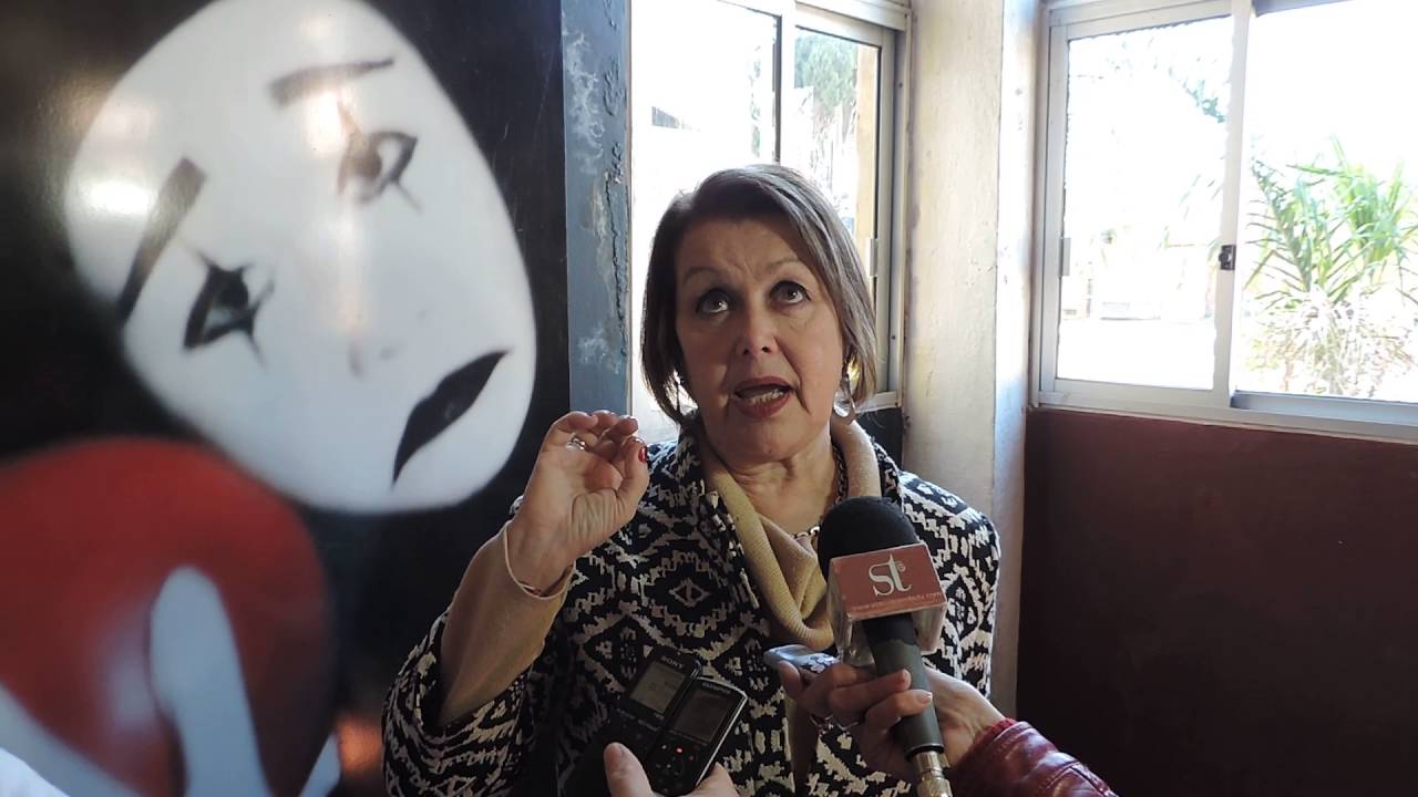 visita de la directora de la Biblioteca Nacional Ester Pailos