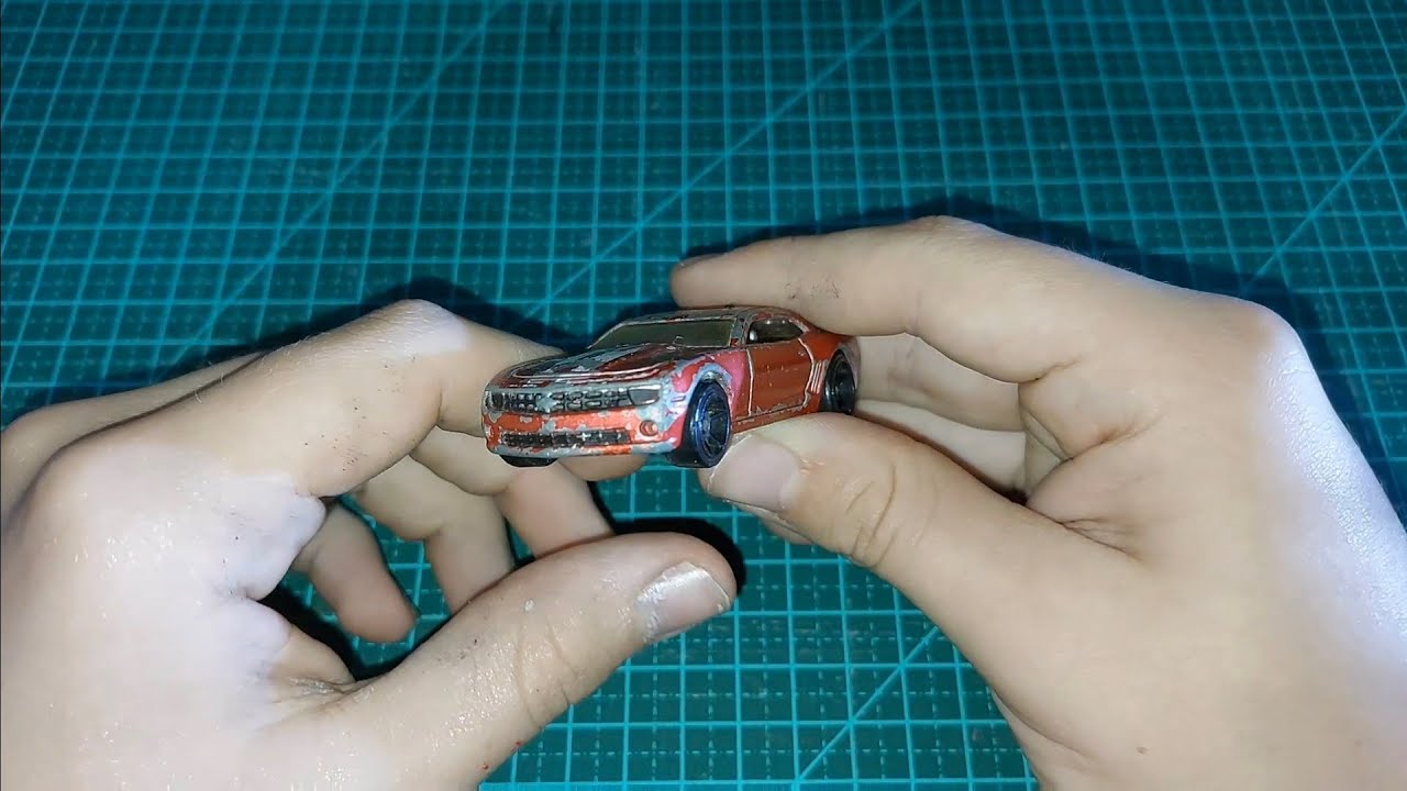 Restaurando um Hot Wheels Camaro 1/64 ( Restauração 3 )