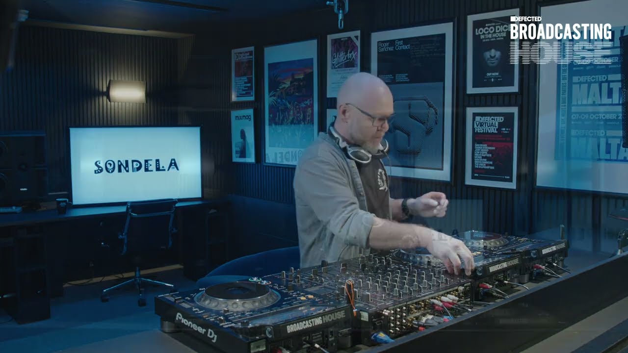 Atjazz - Deep House, Soulful House, Deep Tech (Live from The Basement) - Defected Broadcasting House