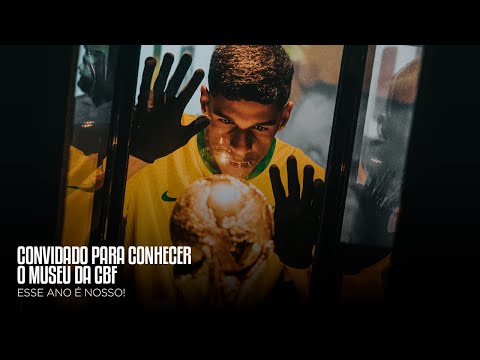 FUI CONVIDADO PARA CONHECER O MUSEU DA CBF E TIREI FOTO COM A TAÇA DA COPA DO MUNDO