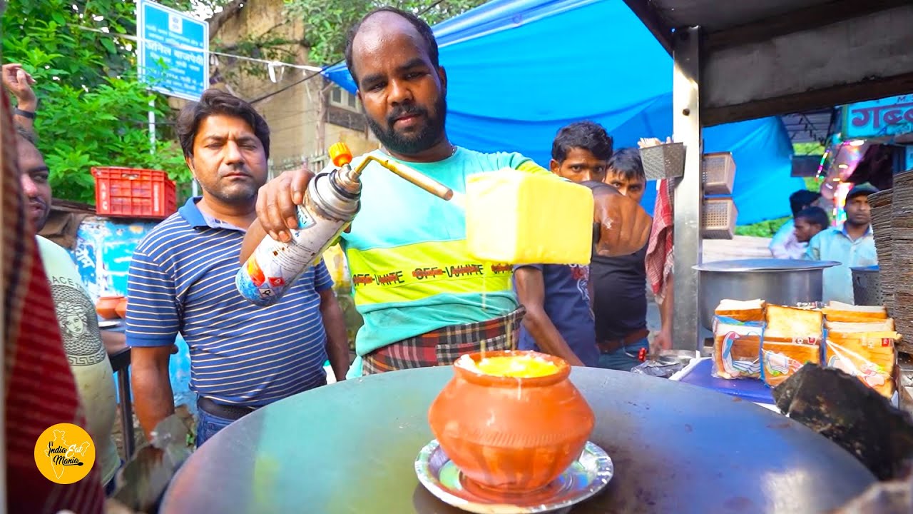 ⁣Chotu Bhai Special Fire Matka Omelette In Shahdara Rs. 300/- Only l Delhi Street Food
