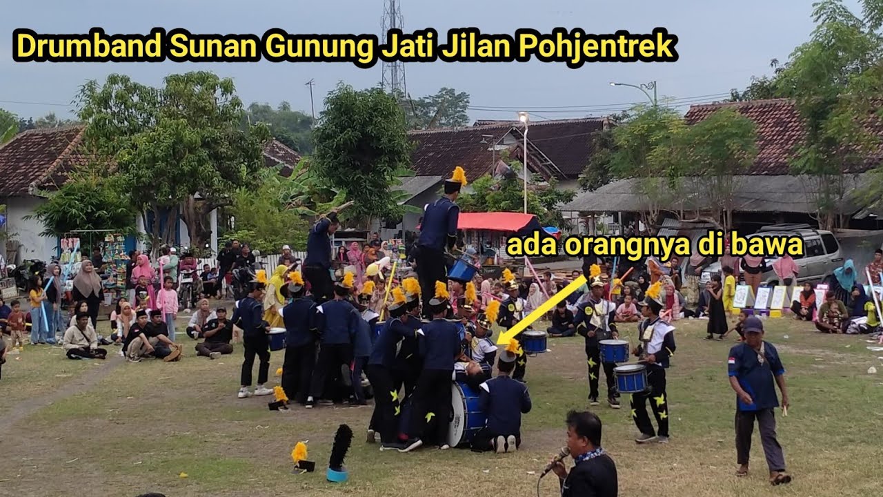 Atraksi Drumband Sunan Gunung jati Jilan Pohjentrek 