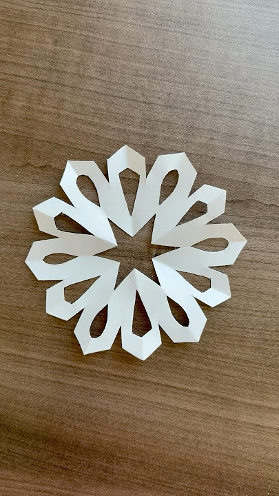 Flower design snowflake cutting/easy paper craft idea #diy #decoration #creative #shorts #viral #art