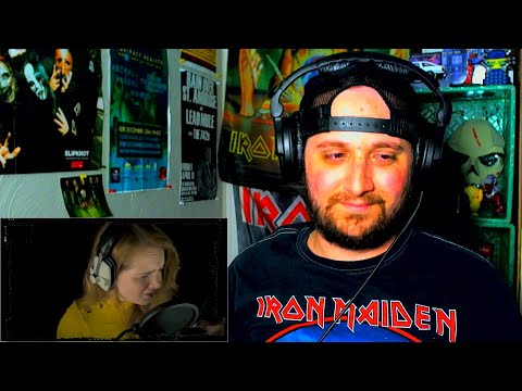 Видео: Beth Roars - Sweet Child O' Mine (Guns N' Roses Cover) (Reaction)