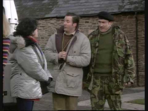 The Brittas Empire, Surviving Christmas /part 1/, Christmas Special 1996