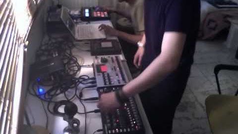 Live Set.04-Engravidos...TrioPgEnicO...Maschine, Komplete 8,Elektron Machinedrum, Analog Four