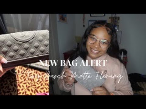 ✨Tory Burch Fleming Small UNBOXING + What FITS in the Bag + REVIEW 👜 