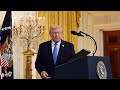 Трамп расширил список стран, гражданам которых запрещен въезд в США