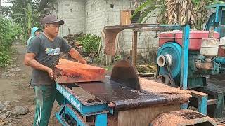 Wow luar biasa penggesekan kayu mahoni di buat balok