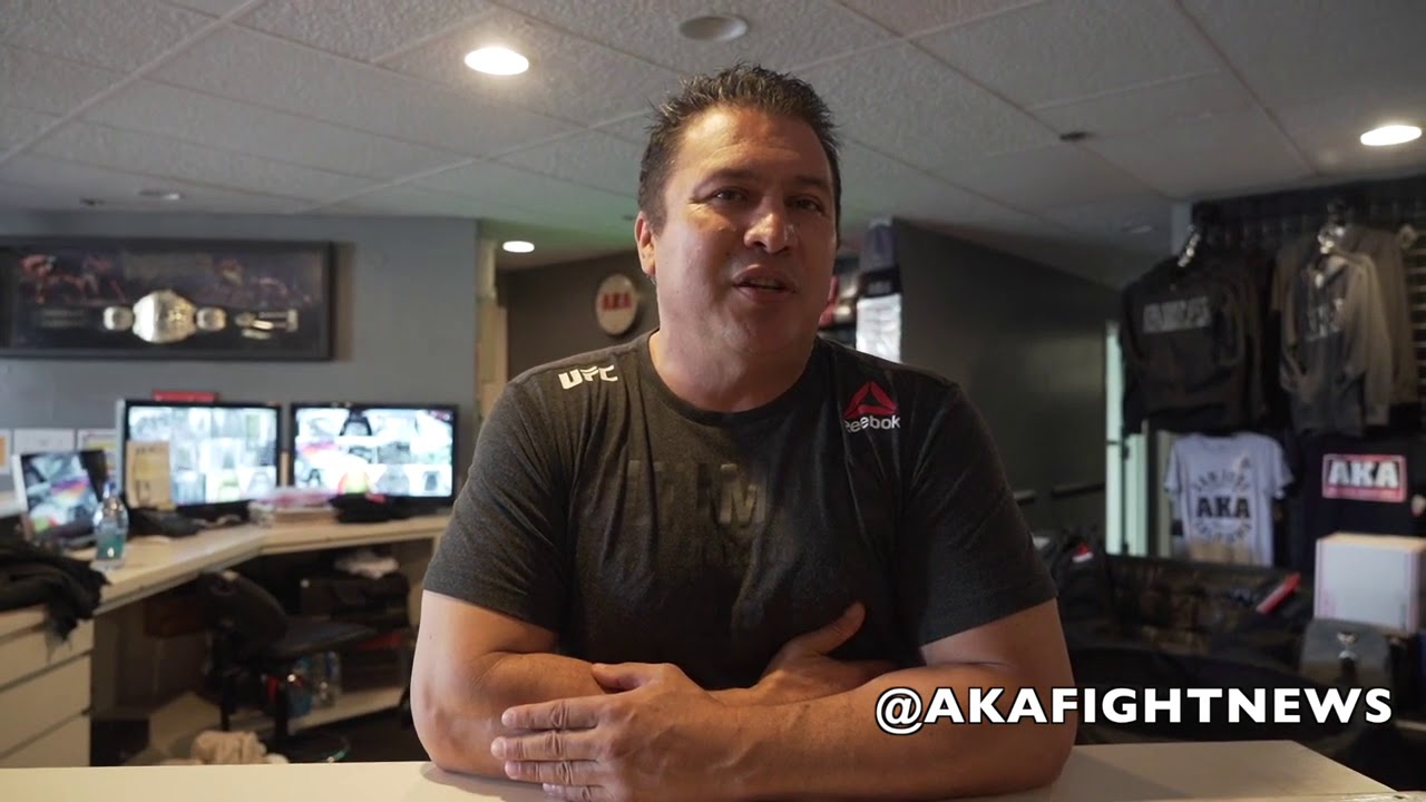 Fan question Islam Makhachev vs Kevin Lee with Javier Mendez