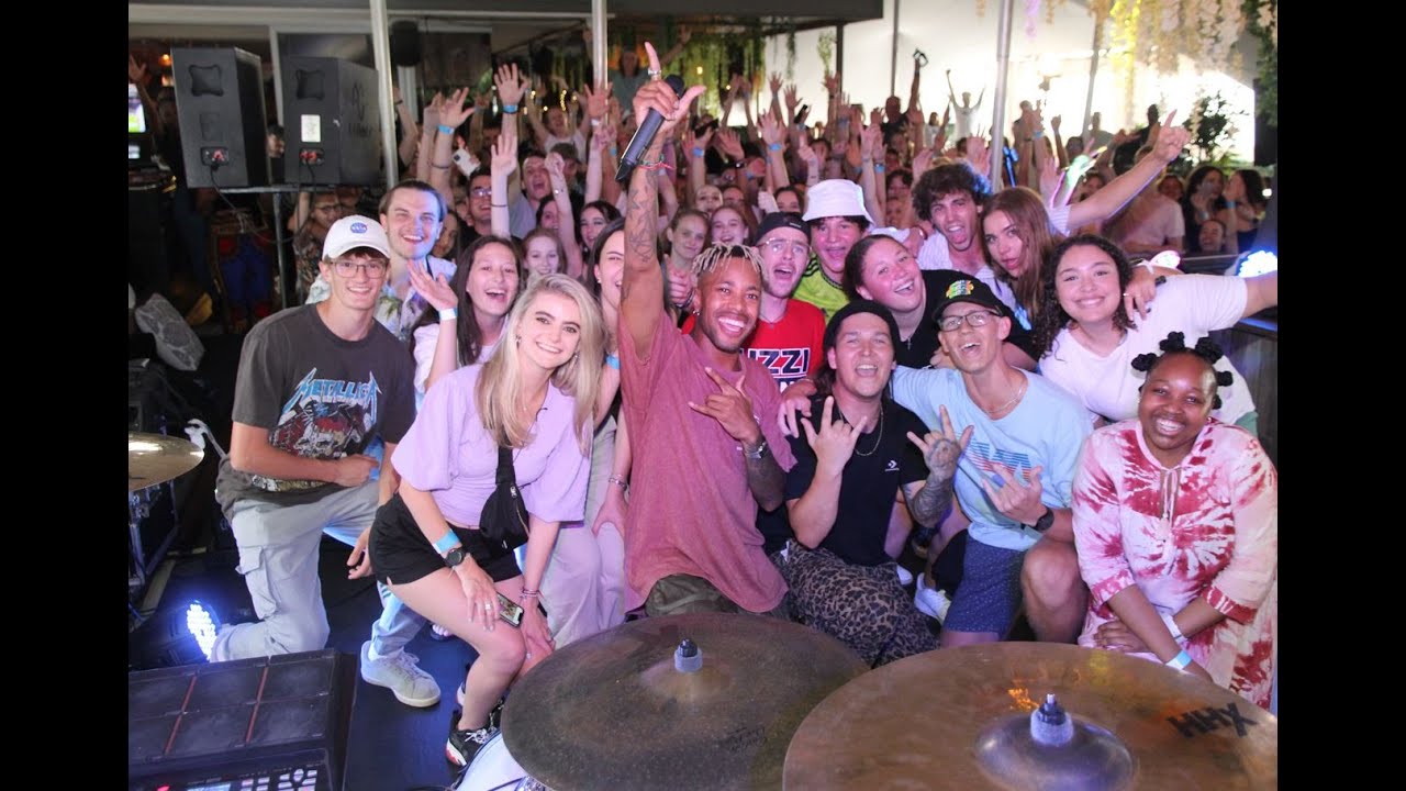 Neon Dreams   Life Without Fantasies (Live)