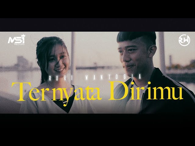 Ruri Wantogia - Ternyata Dirimu (Official Music Video) class=