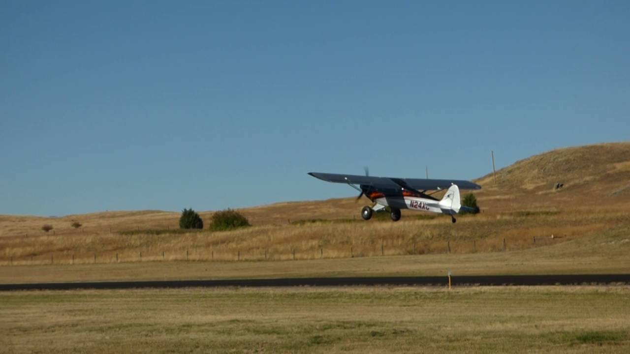 CarbonCub Take-off - Polson, MT Fly-in