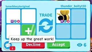 😱😵OMG! IdK WHY They gave Me a MEGA KING BEE So CHEAP! + TRADED FLY POTION! ADOPT ME TRADING #viral