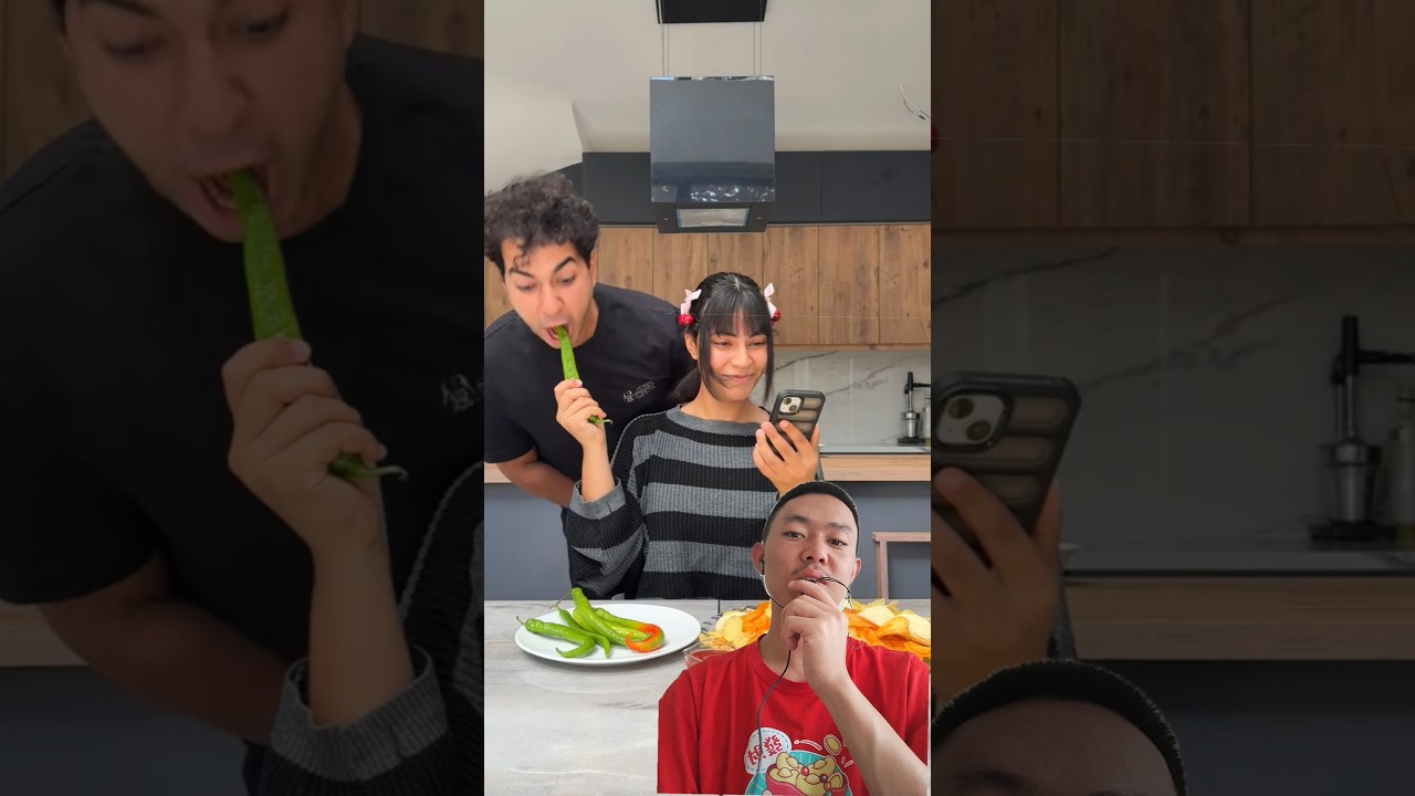 You Want Eat I Give Chilly ????️ #funny #shortvideo #youtubeshorts #viralvideo
