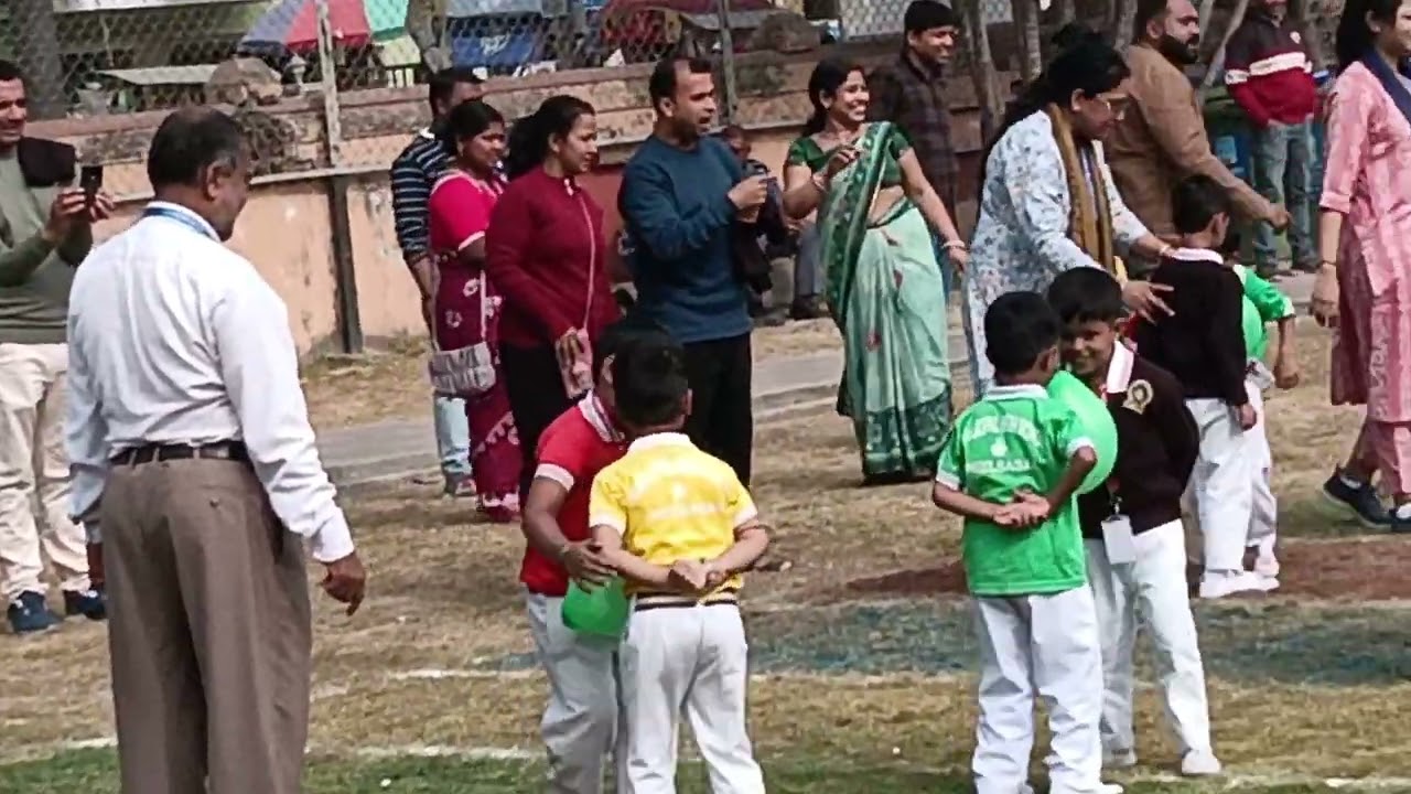 School 🎒🏫 me aaj sap mila 🤯/ 