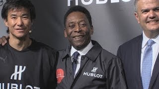 ブラジルの優勝を信じている ペレ氏、W杯公式スポンサーのイベントで Pele attends event in Japan