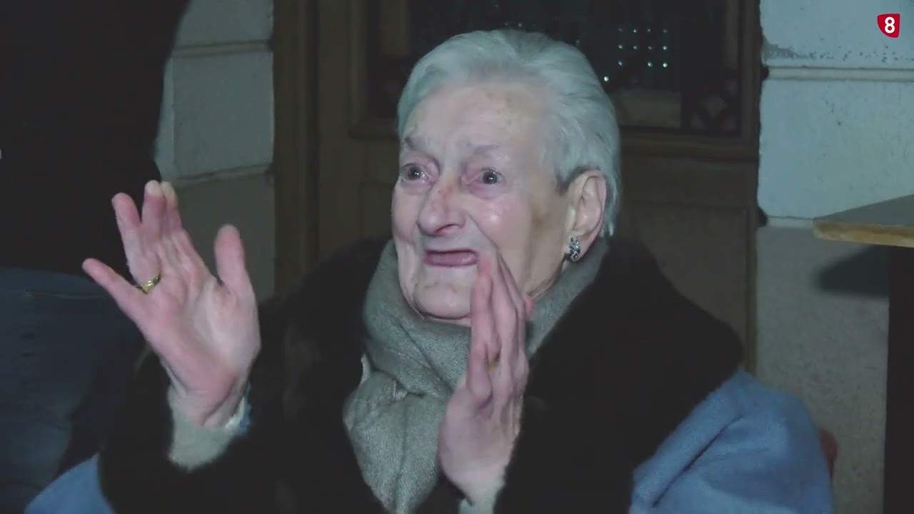 LLEGA LA NAVIDAD A ÁGREDA CON EL ENCENDIDO DE SUS LUCES NAVIDEÑAS / 8 MAGAZINE SORIA