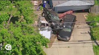 Immigration chase ends in crash