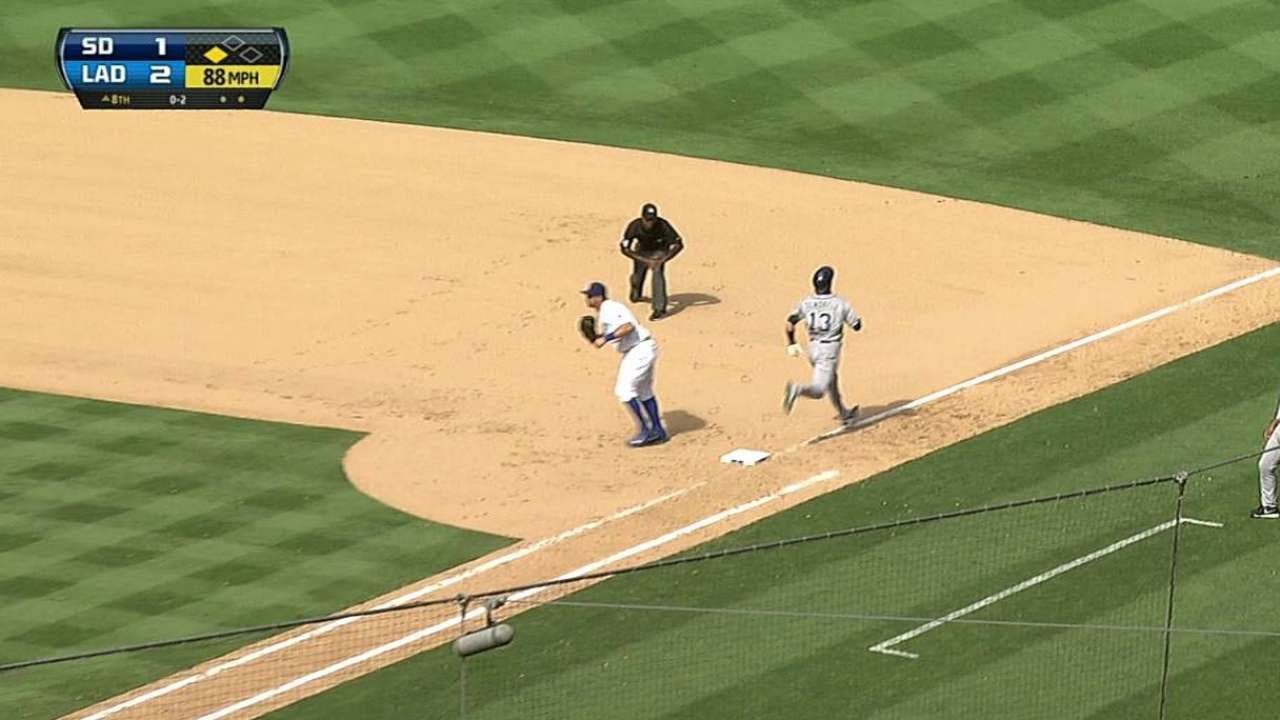 SD@LAD: Paco's fine play gets Dodgers out of eighth - YouTube