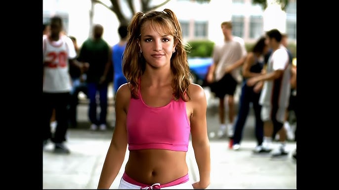 VK-da jinnilar gif Aktrisalarning katta kokraklari