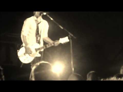 Josh Ramsay singing Tiny Dancer at the Saskatoon EX 2012