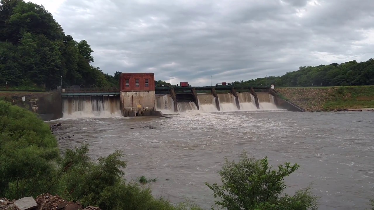 Lakehurst Dam Maquoketa, Iowa 8am July 22nd 2017 YouTube