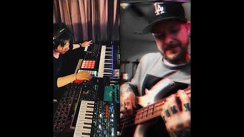 Experimental Jam with Spacey Synths and Chill Bass | Josh Paul | MicroFreak | Nordrack3 | Strymon