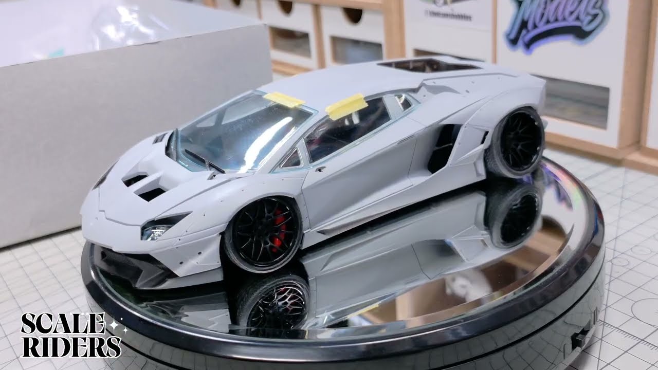Building the Aoshima LB Works Lamborghini Aventador - YouTube