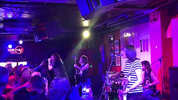 The Ramonas - Havana Affair - Live in London