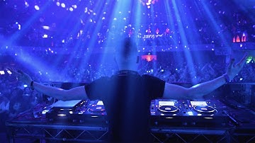 Craig Connelly featuring Tara Louise - Time Machine (Official Music Video)