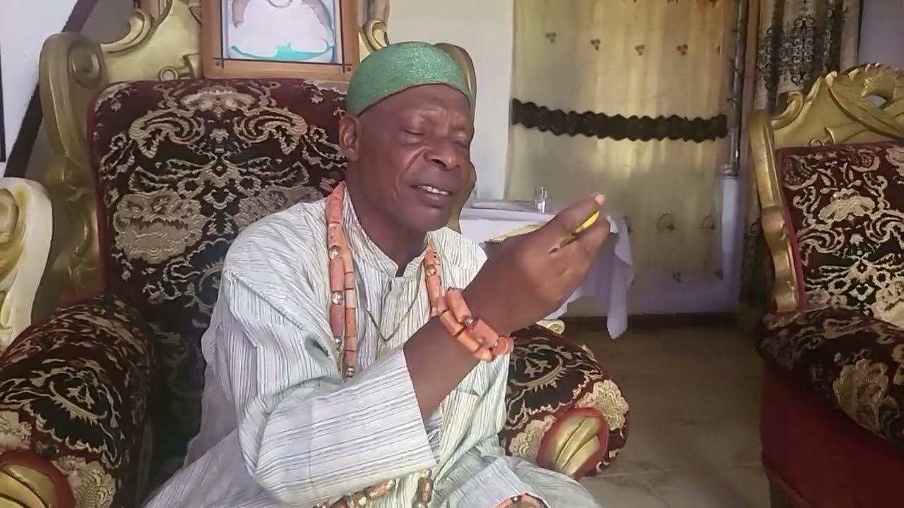 Akobe visit to the Onojie  of Okalo in Esan land