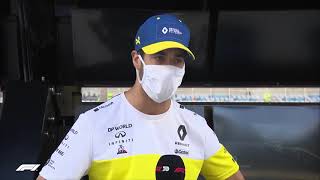 Daniel Ricciardo has some words in Australian