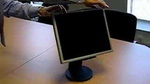 NEC LCD1770NX ergonomy (70