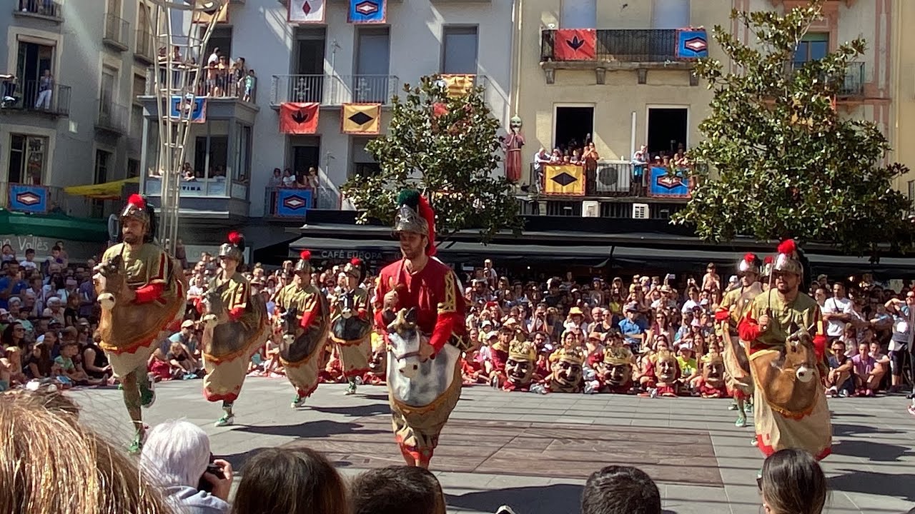 ball-dels-cavallets-d-olot-festes-del-tura-2023-youtube