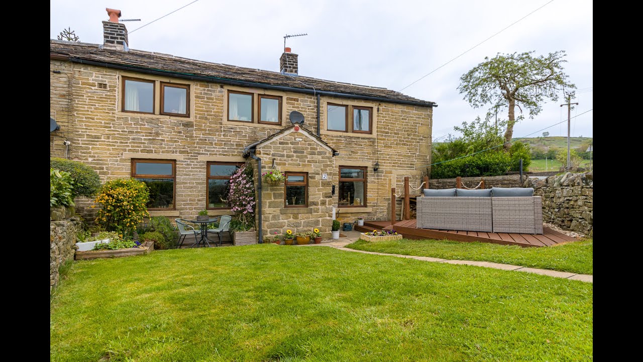 2 Clough Head, Golcar