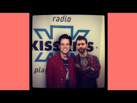 Intervista a Jim Carrey a KissKissenefrega