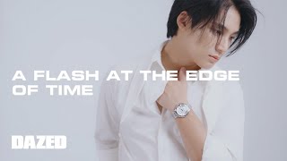 A FLASH AT THE EDGE OF TIME / 홀리데이, 까르띠에. 스노우 글로브에 안락하게 들어선 민규의 올해의 빛무리와 조명 틈으로 터져나오는 내년의 컨페티.
A FLASH AT THE EDGE OF TIME / 홀리데이, 까르띠에. 스노우 글로브에 안락하게 들어선 민규의 올해의 빛무리와 조명 틈으로 터져나오는 내년의 컨페티. A FLASH AT THE EDGE OF TIME / 홀리데이, 까르띠에. 스노우 글로브에 안락하게 들어선 민규의 올해의 빛무리와 조명 틈으로 터져나오는 내년의 컨페티.