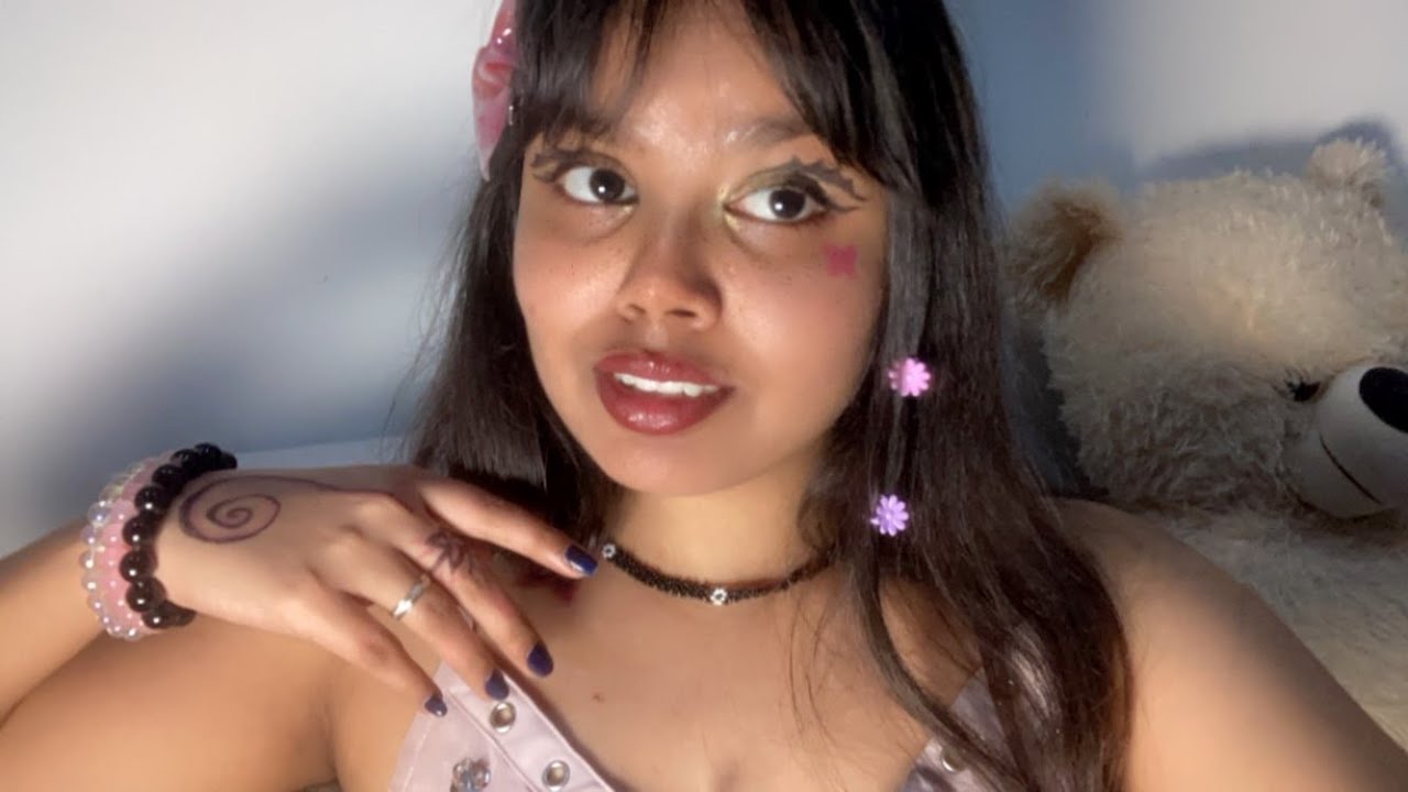 love-s-a-game-wanna-play-girlgamer-facecam-valorantlive-valorant