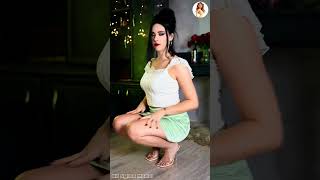 Paula Rusa Nylon Elegance & High Heels Fashion Icon 2026