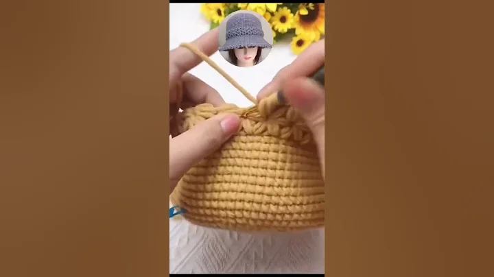 Easy Crochet Winter Hat Tips 👒 #crochet #knitting #handmade #crocheting #diy @Raycrochetss