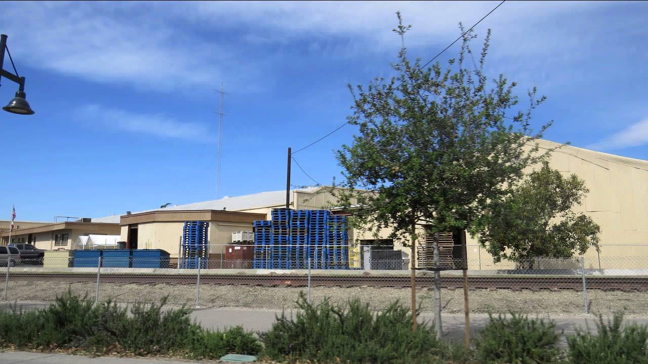 Local Businesses In Santa Paula, The Oscar's Real Estate Team